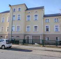 Erdgeschossidylle in Neustadt (Sa): Kompakte 2-R-W mit elegantem Ambiente, Stauraum & Stellplatz - Neustadt in Sachsen