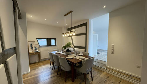 Essbereich virtuell eingerichtet - 