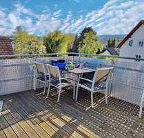 Exklusive Dachgeschoss-Wohnung mit dem WOW-Effekt! Ihr neues Zuhause in Bestlage von Fuldatal-Ihr.