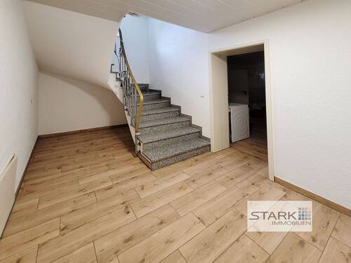 UG Treppenflur.jpg - 