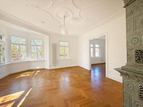 Wohnbereich - 5 Zimmer Etagenwohnung zur Miete in Stuttgart