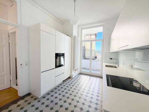 Küche - Etagenwohnung mit 170,00 m&sup2; in Stuttgart zur Miete