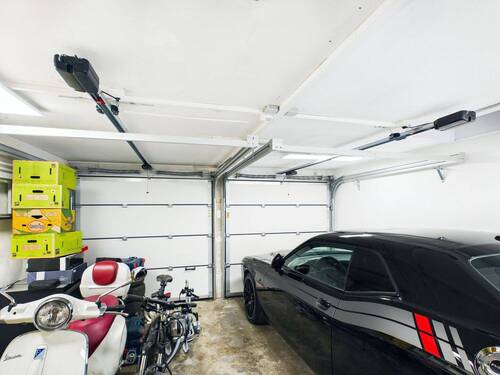 Garage - 