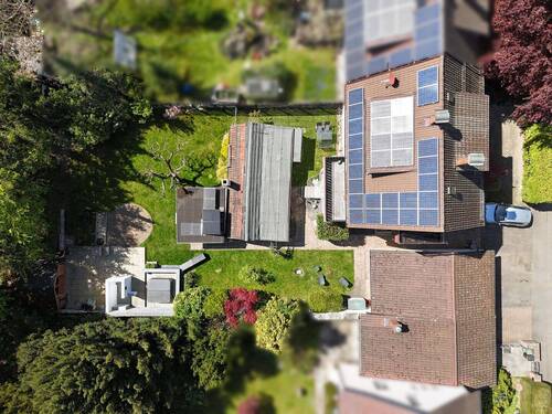 Luftbild - Mehrfamilienhaus, Wohnhaus mit 197,00 m&sup2; in Stuttgart zum Kaufen