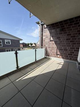 Balkon - 3 Zimmer Etagenwohnung zur Miete in Bad Bramstedt