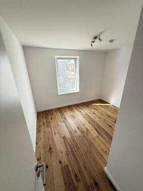 Gästezimmer - Etagenwohnung mit 84,00 m&sup2; in Bad Bramstedt zur Miete