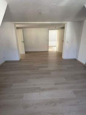 Wohnzimmer - Etagenwohnung mit 76,00 m² in Tessin zur Miete