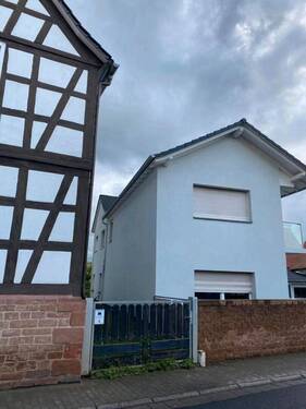 Außenansicht - 1 Zimmer Mehrfamilienhaus, Wohnhaus zum Kaufen in Hasselroth