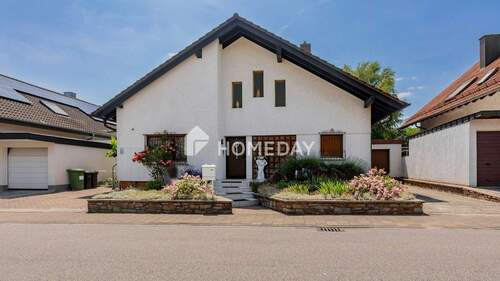 Außenansicht 1 - 8 Zimmer Einfamilienhaus in St. Leon-Rot