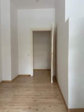 Zimmer 1 - 