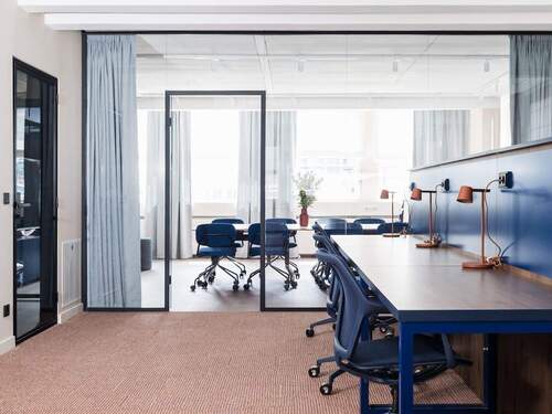 Project Space - Flexibler Teamspace am Alexanderplatz - Panorama-Blick, Kaffee-Flat, All-in-One