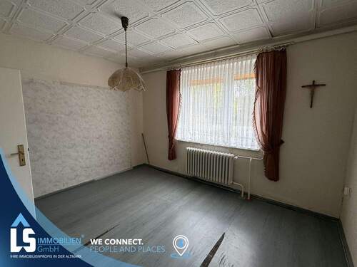 Zimmer 2 OG - 