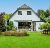 Individuelles Architektenhaus mit Einliegerwohnung, Kamin und Garten in Hamburg-Volksdorf