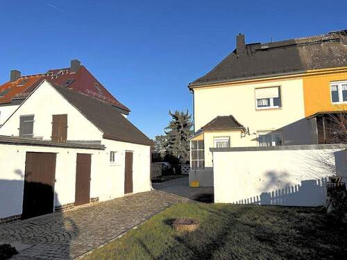 Ansicht - Altbau mit Seele. Bereit für ein neues Kapitel.
