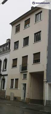 SB-46-Hausansicht - Zentral gelegene 2-Zimmerwohnung in SB Am Ludwigsberg