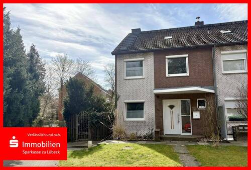 Frontansicht - Endreihenhaus im Musikerviertel auf Eigenlandgrundstück