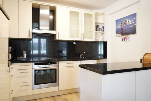 offene Küche inkl. hochwertiger EBK im EG - 