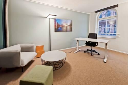 Signature_Hamburg, Jungfernstieg_Germany_Centre 56 - Privater Büroraum für 2 Personen in Signature Jungfernstieg