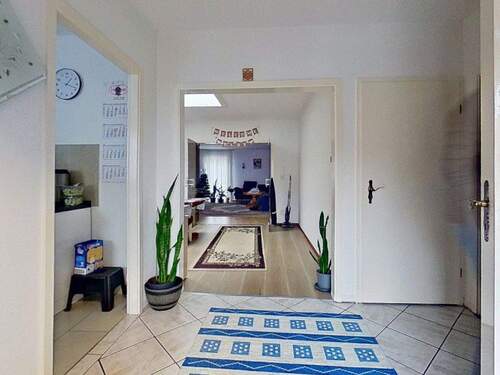 EB EG - Mehrfamilienhaus, Wohnhaus mit 316,00 m&sup2; in Neuss zum Kaufen