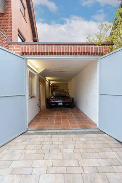 Garage - 