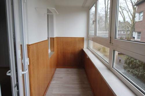 zweiter verglaster Balkon - 