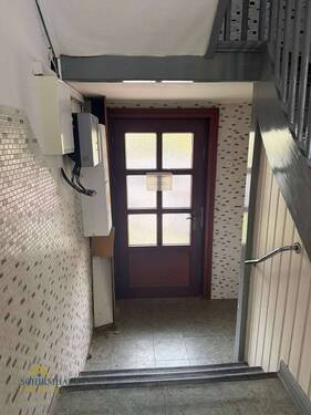 Hausflur - Mehrfamilienhaus, Wohnhaus in Hamburg