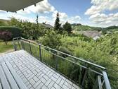 Balkon mit Zugang zum Garten - 