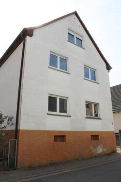 Frontansicht.JPG - 6 Zimmer Einfamilienhaus zum Kaufen in Rimbach