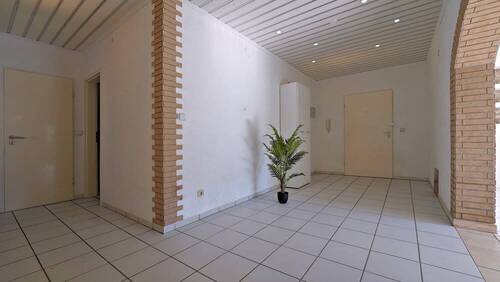 Mit viele Stellmoeglichkeiten! - Etagenwohnung mit 92,00 m² in Bad Wimpfen zum Kaufen