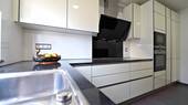 Neuwertig & Modern - EBK! - 