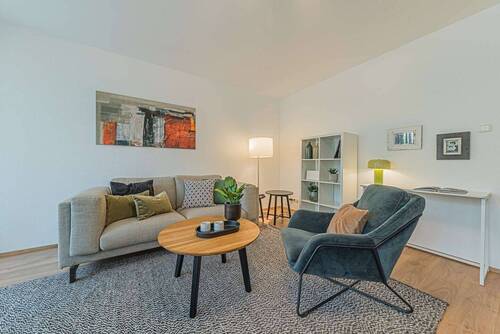 Wohnen - 2 Zimmer Etagenwohnung zur Miete in Frankfurt am Main