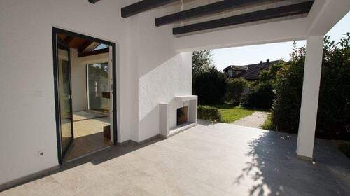 Terrasse - Einfamilienhaus mit 160,00 m² in Bogen zur Miete