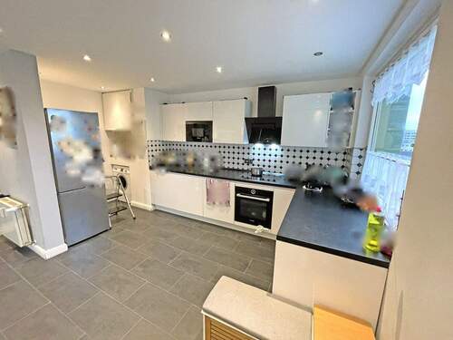 Küche - Etagenwohnung mit 85,00 m&sup2; in Ronnenberg zum Kaufen