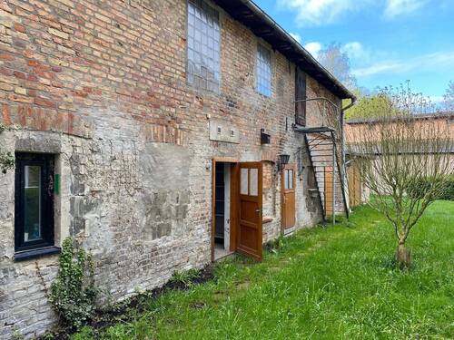 Nebengebäude - 6 Zimmer Reihenmittelhaus in Stavenhagen