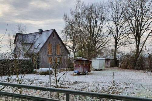 EG-rechts-Balkon - 3 Zimmer Etagenwohnung zur Miete in Haundorf