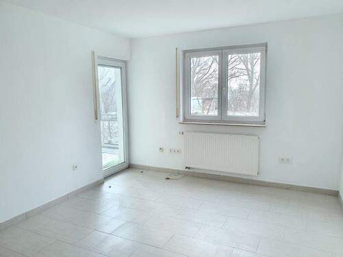 EG rechts Kind - 3 Zimmer Etagenwohnung in Haundorf