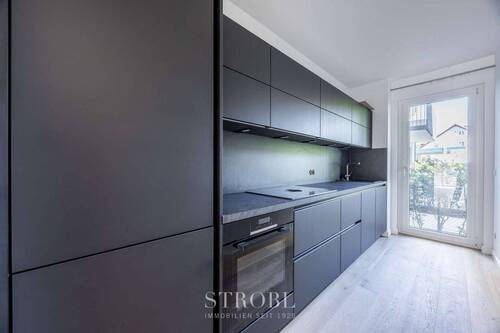 Einbauküche mit neuen Elektogeräten - 3 Zimmer Etagenwohnung zum Kaufen in München