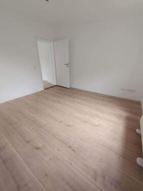 Wohnung, rechts - 