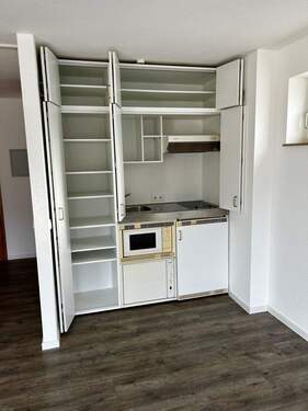 Einbauküche, geöffnet - 