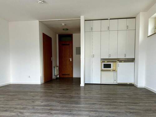 Wohn-/Schlafbereich, inkl. EBK - 