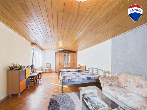 REMAX Immobilien DeLux Haus in Losheim am See - Britten zu verkaufen - 