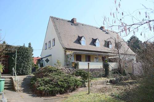 Hintere Hausansicht - Doppelhaushälfte mit 100,00 m&sup2; in Annaburg zum Kaufen