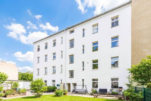 Im Innenhof - 