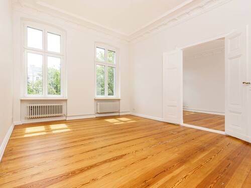 Two in One - 7 Zimmer Etagenwohnung in Berlin