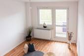 Wohnzimmer Vergleichswohnung - 2 Zimmer Etagenwohnung zur Miete in Chemnitz