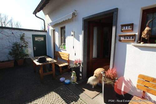 Eingang - Mehrfamilienhaus, Wohnhaus mit 177,00 m² in Ortenberg zum Kaufen