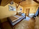 DG: Schlafzimmer - 