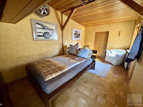 DG: Schlafzimmer - 