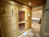 EG: Sauna mit Solarium - 