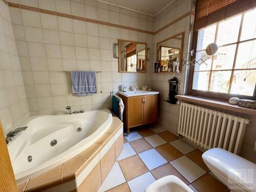 OG: Badezimmer - 